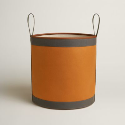 新品未使用　エルメス　デザートプレート カオルミ　カシス デザートプレート 〈カオルミ〉 | Hermès - エルメス-公式サイト